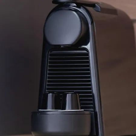 Cozy With Air Conditioning Close To The Center In By Renters Lägenhet